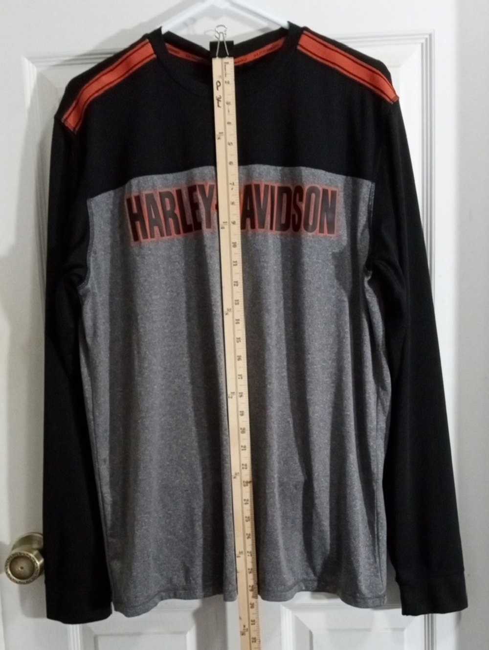 Harley-Davidson Black/Gray Long Sleeve Performance Tee Shirt Men’s Large - Picture 4 of 4